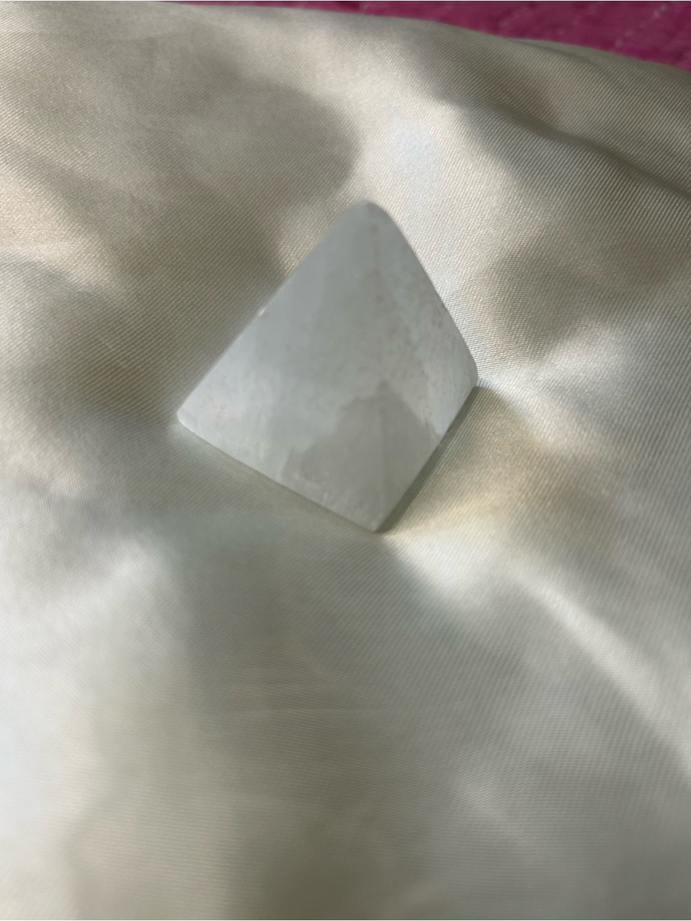 Quartz Pyramid Crystal Point - Picture 6 of 6